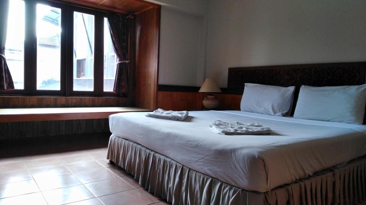 Hotel P Chaweng à Ko Samui Extérieur photo