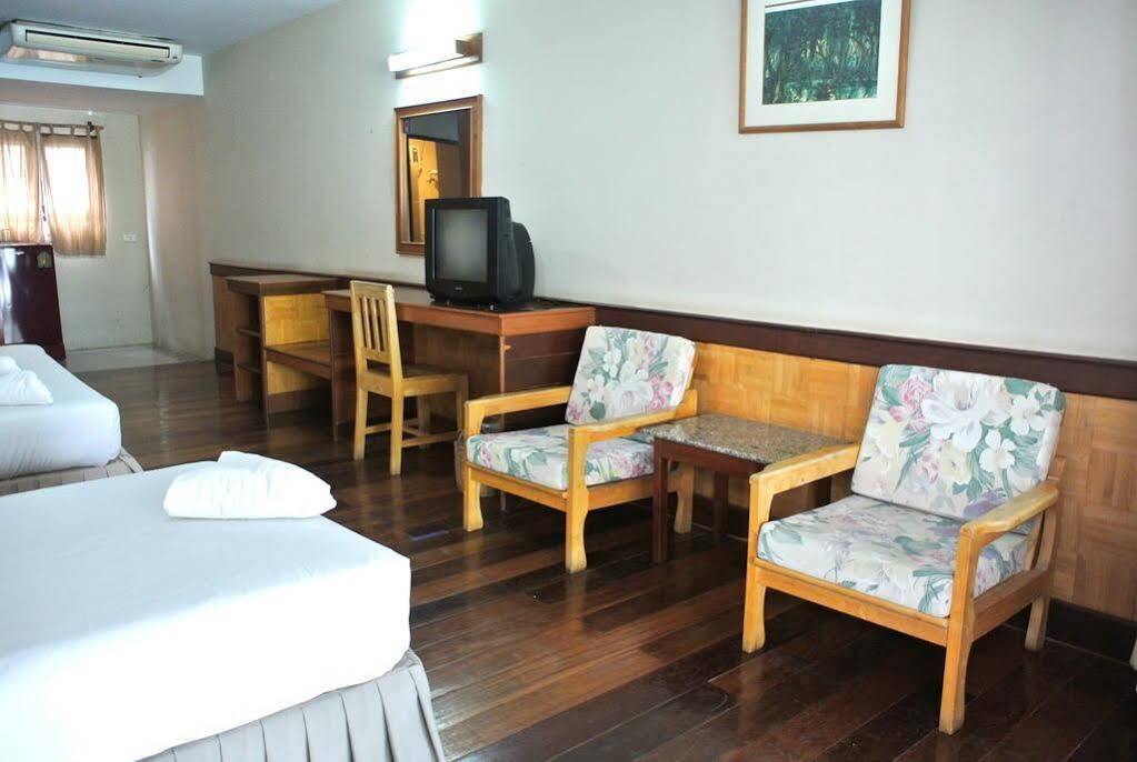Hotel P Chaweng à Ko Samui Extérieur photo